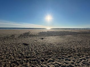 586 Palm Ave #A, Carpinteria, CA 93013