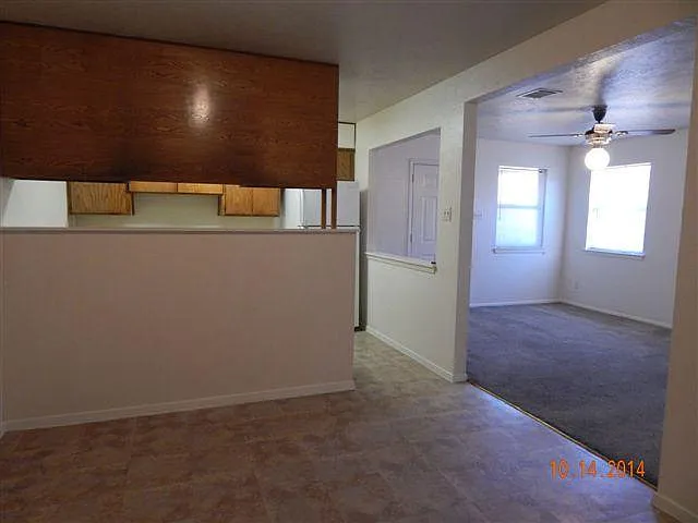 2 bed, 850 sqft, $925 — Photo 3