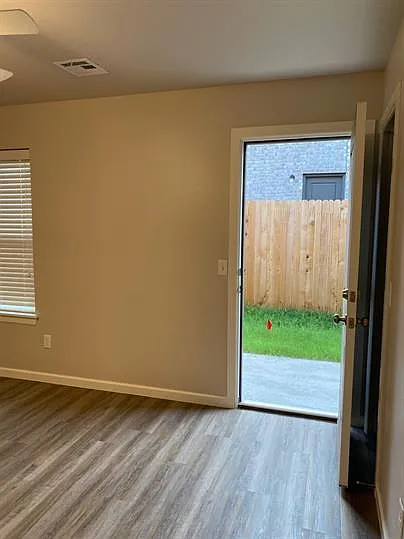 12011 Rhya Ln — Photo 13