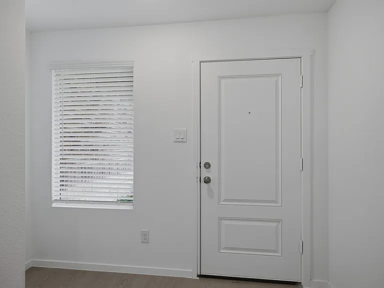 2144 Doc Holliday Rd — Photo 2