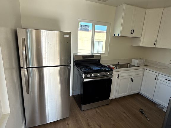 4th image of 4369 37th St