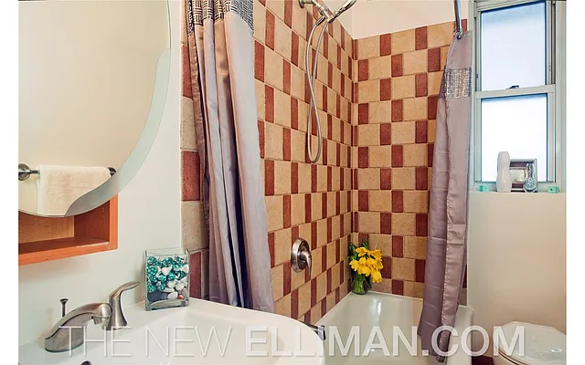Rented by Douglas Elliman | media 14