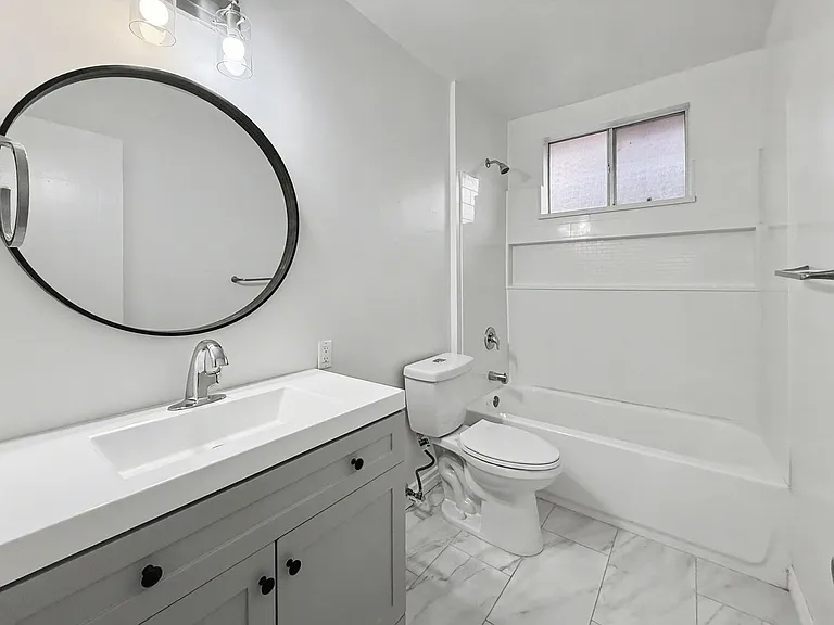 328 Doheny Properties LLC — Photo 13
