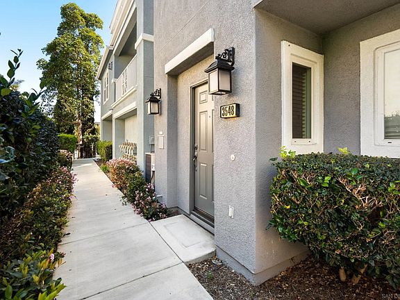 2nd image of 3548 Shoreline Bluff Ln