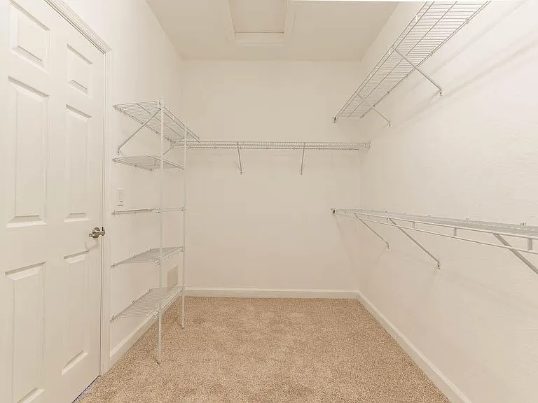 10283 Wellington Parc Dr — Photo 21