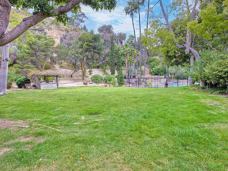 6202 Friars Rd #305 — Photo 22