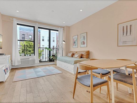 2nd image of 245 Schaefer St #2A