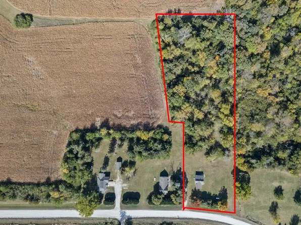 1329 333rd St, Woodward, IA 50276
