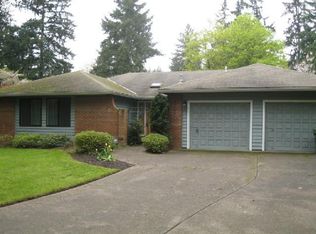 19101 Indian Creek Ave, Lake Oswego, OR 97035