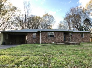 2260 Hinds Ln, Nesbit, MS 38651