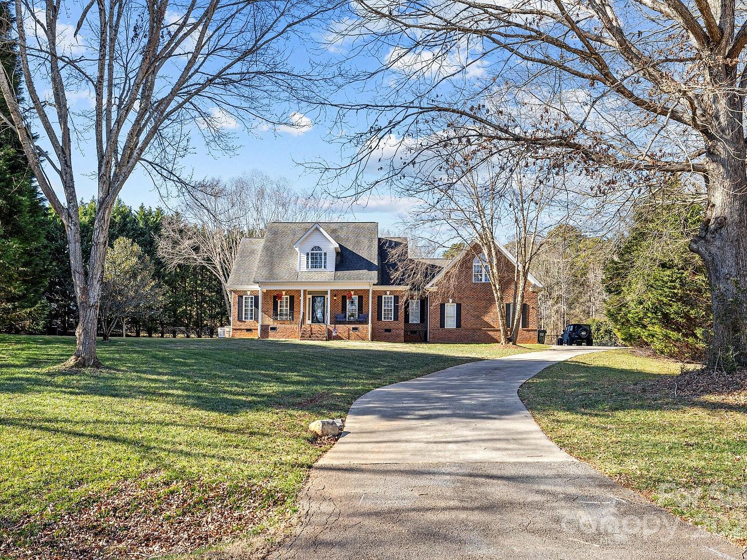 304 Forbes Ct, Lake Wylie, SC 29710 | Zillow