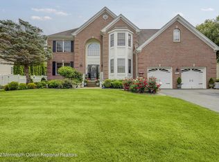 612 Windcrest Ct, Brick, NJ 08724