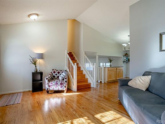 4th image of 7672 Elmwood Street
