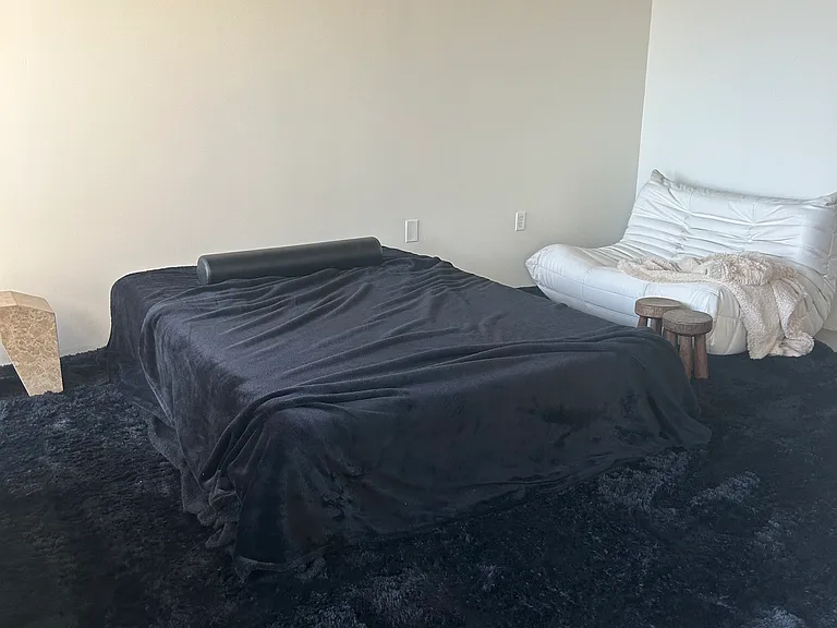 2404 Wilshire Blvd #10B — Photo 13