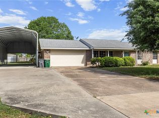 204 Berwick St, Victoria, TX 77904