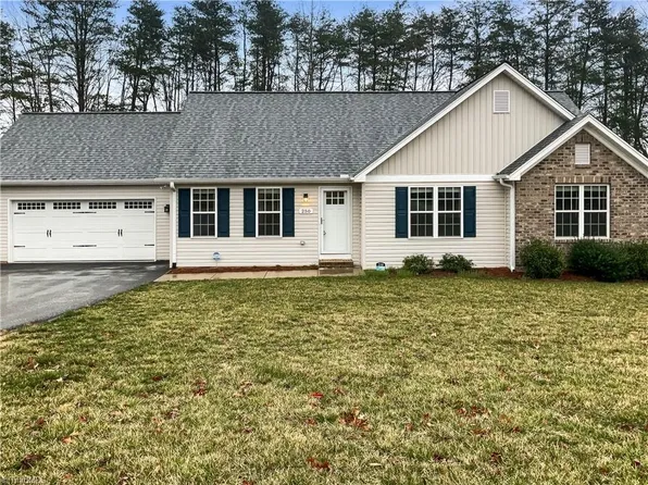 250 Tuttle Rd, Rural Hall, NC 27045