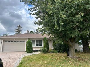 16 Longbridge Rd, Vaughan, ON L4J 1L5