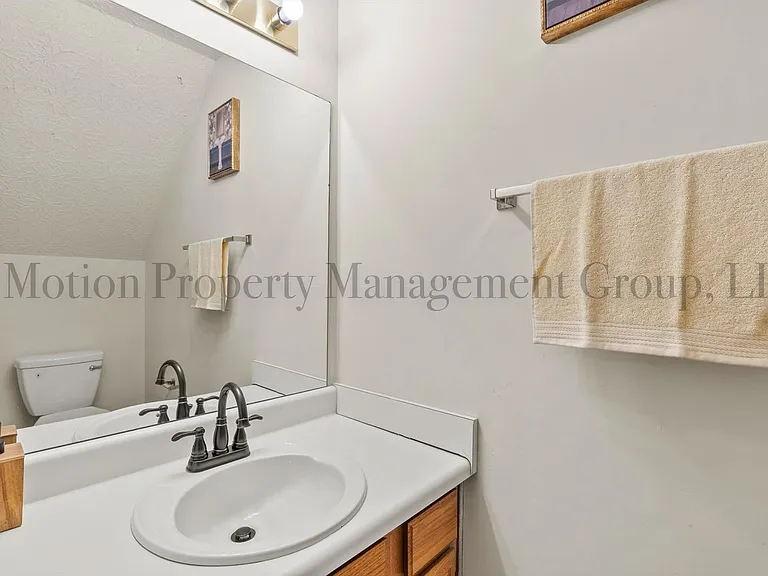 6426 Charter Way — Photo 13