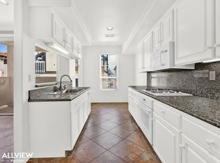 1419 Hornblend St APT 4, San Diego, CA 92109