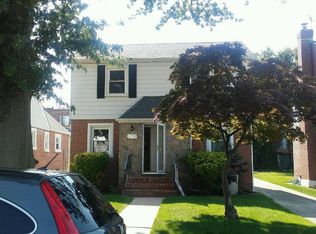 7518 177th St, Flushing, NY 11366