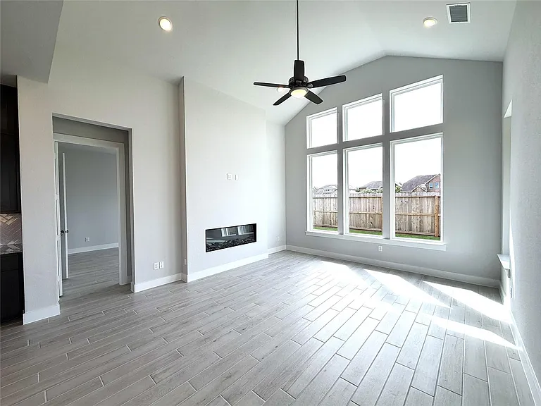 26127 Mossy Greens Dr — Photo 12
