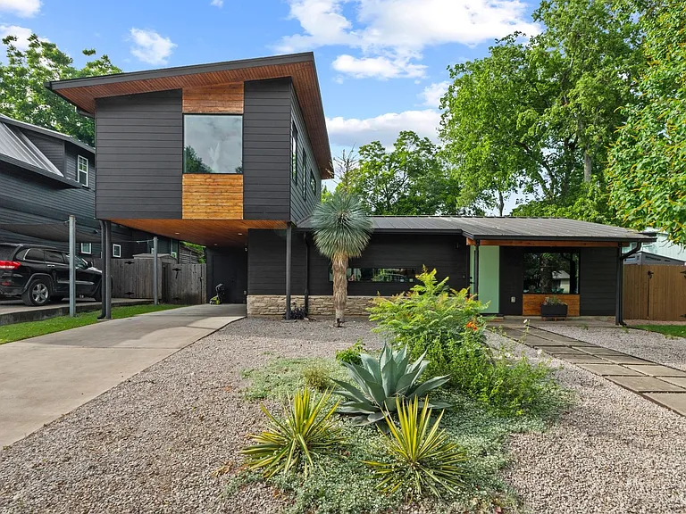 3205 Locke Ln — Photo 4