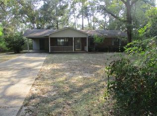 144 Pineridge Dr, Bainbridge, GA 39817