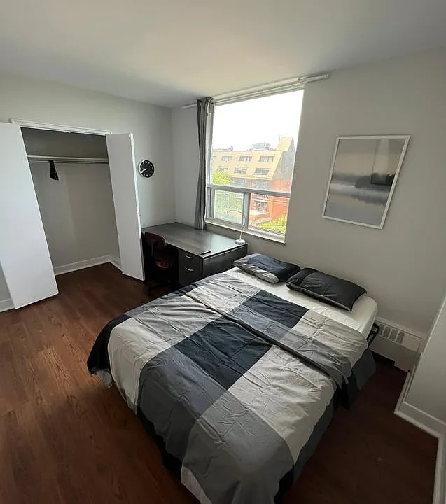 111 Davisville Ave #617A