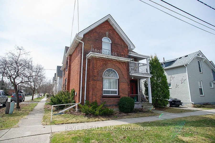 2 bed, $1,875 — Photo 1