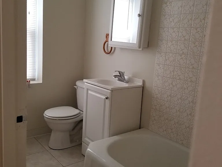 3421 Emerson Ave S — Photo 4