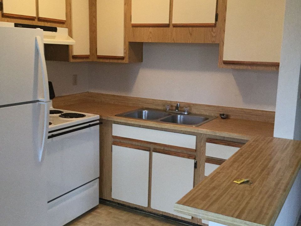 2nd image of 1444 Kingston Ave APT L