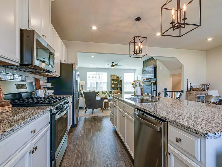 241 Misty Pike Dr — Photo 16