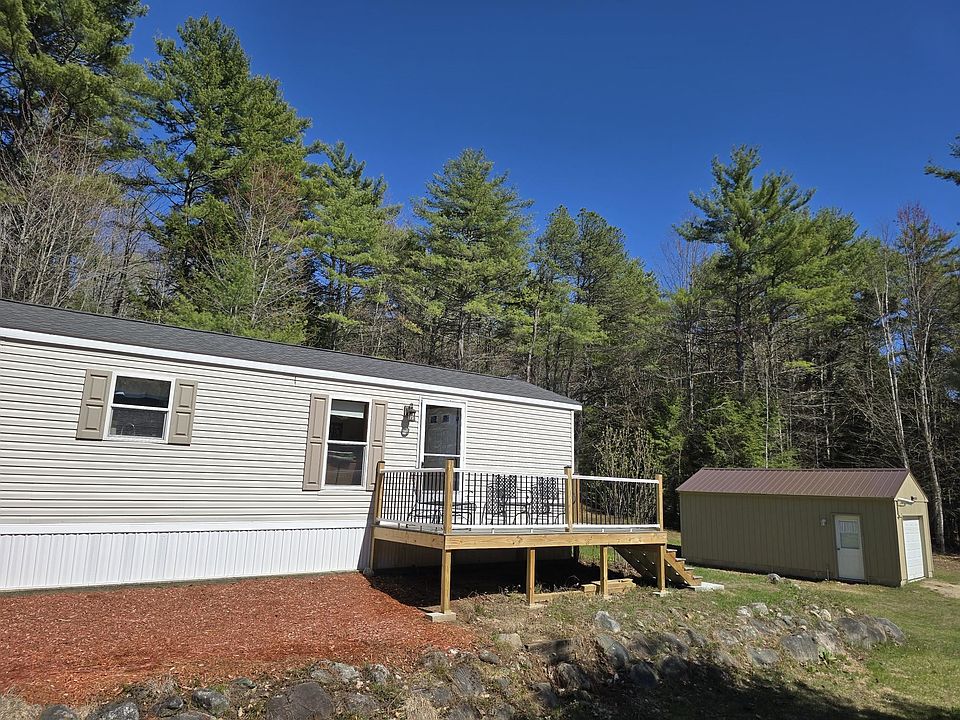 1st image of 440 Old County Road