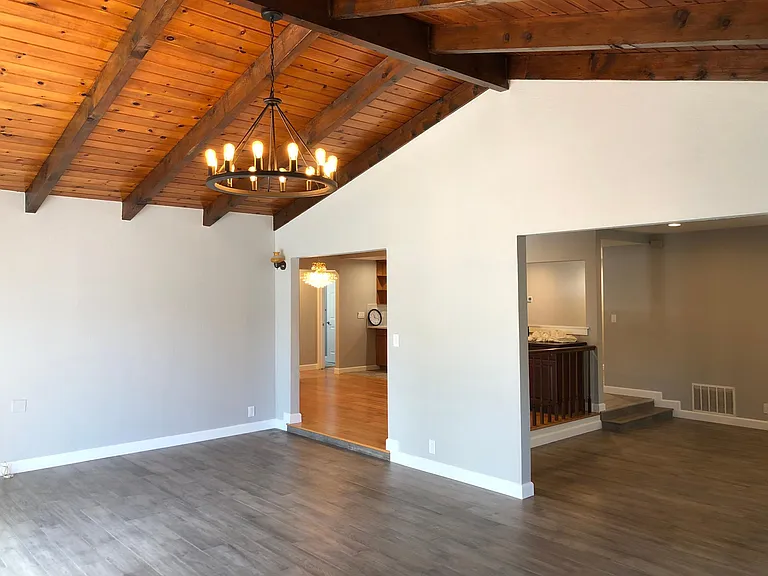 580 Bellwood Dr — Photo 9
