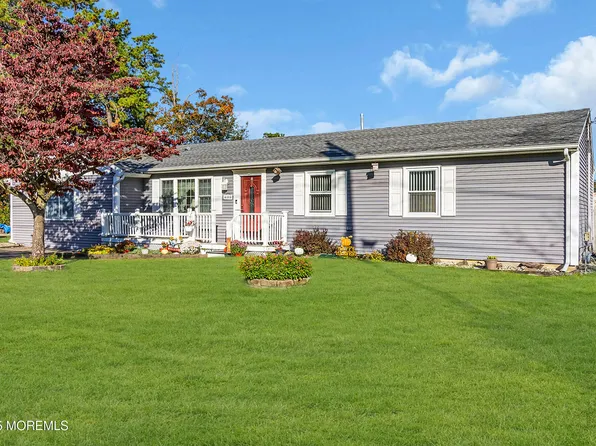 833 12th Avenue, Toms River, NJ 08757