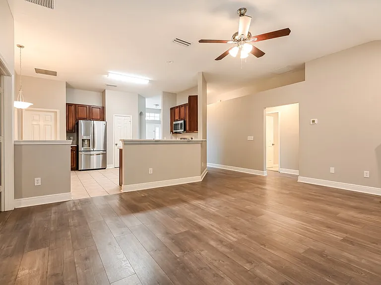 1572 Timber Trace Dr — Photo 8