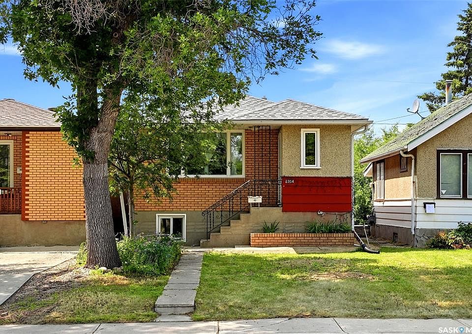 1st image of 2204 Mackay STREET