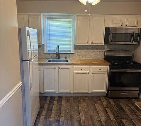 2nd image of 2117 West Ln