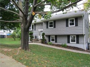 14 Barbara Dr, Warwick, NY 10990