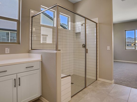 Relaxing owner s bath