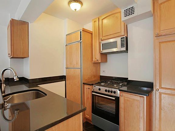 2nd image of 182 W Houston St #4E