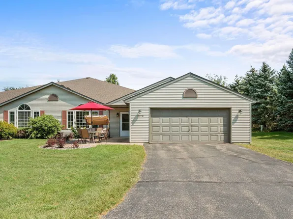 1352 Carriage Dr #1352D, Hudson, WI 54016