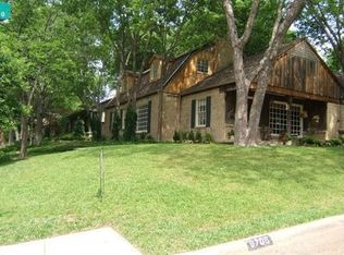 9706 Maplehill Dr, Dallas, TX 75238