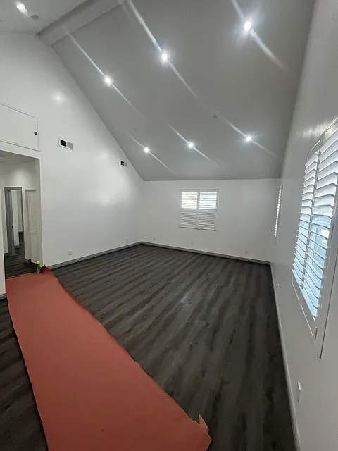 2 bed, 1150 sqft, $3,000 — Photo 3