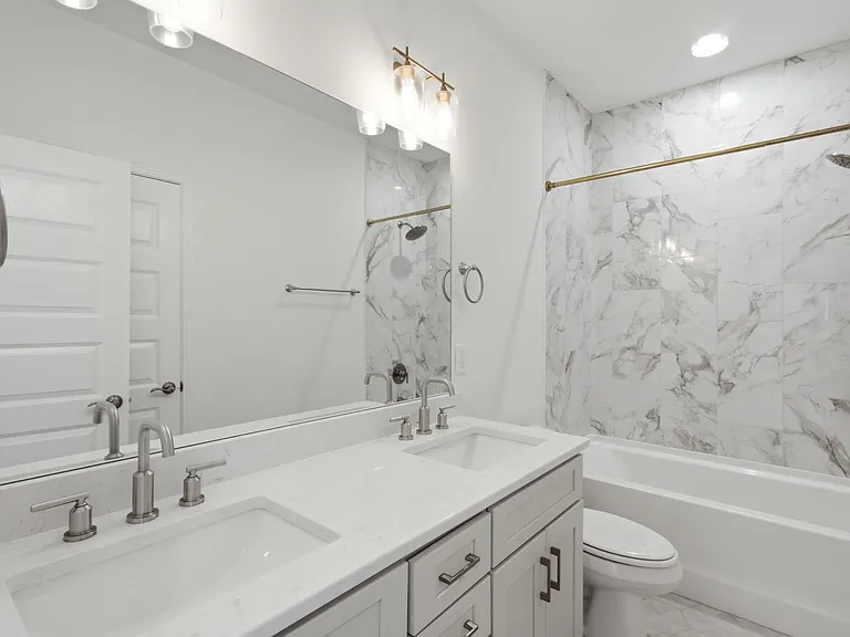 413 Drakes Way #1 — Photo 27