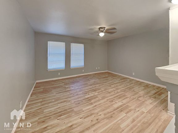 3rd image of 1400 Cherry Dr APT 3