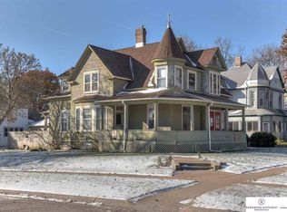 2501 East St, Omaha, NE 68107