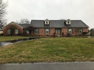 1308 Bambridge Ln, Campbellsville, KY 42718
