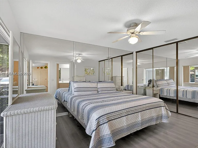 7102 Geminata Oak Ct #7102 — Photo 16