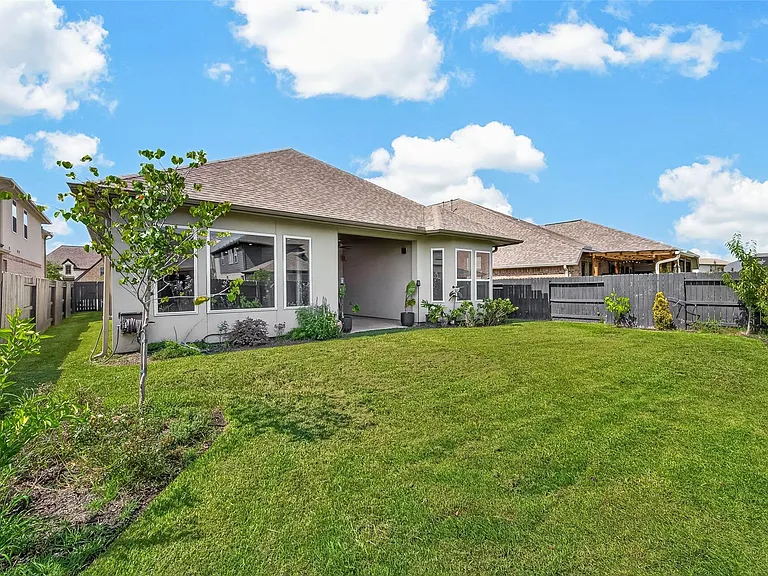616 Cape Capri Dr — Photo 41